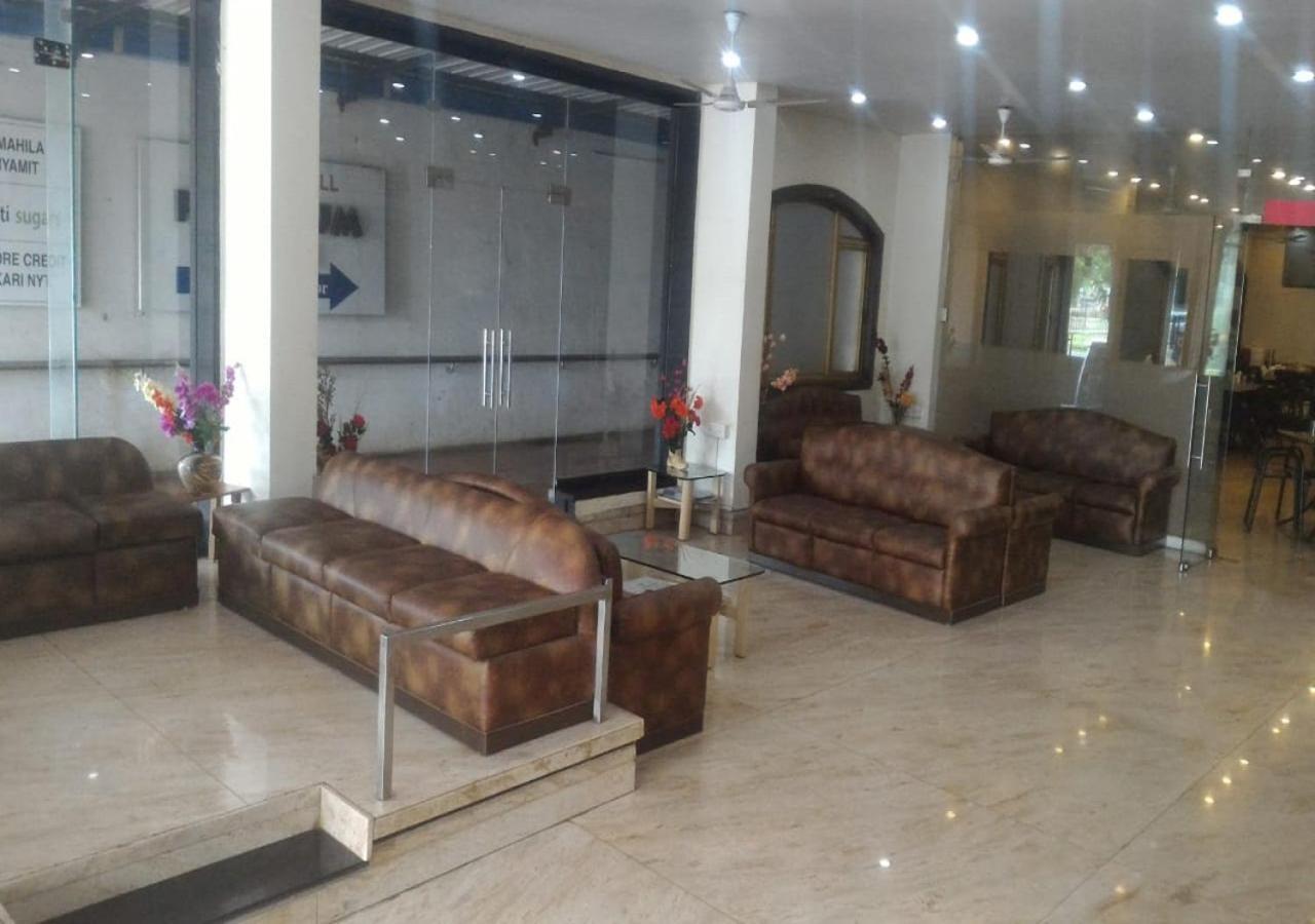 Hotel Adarsha Palace Belgaum Exterior photo